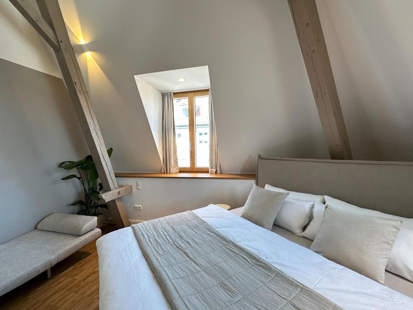 Truly - Viel Platz Fuer Business & Familie - Modern, Garage, Fahrstuhl Apartment Augsburg Ngoại thất bức ảnh