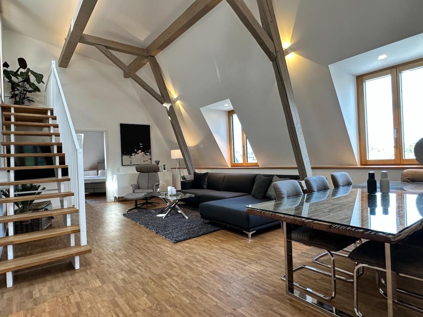 Truly - Viel Platz Fuer Business & Familie - Modern, Garage, Fahrstuhl Apartment Augsburg Ngoại thất bức ảnh